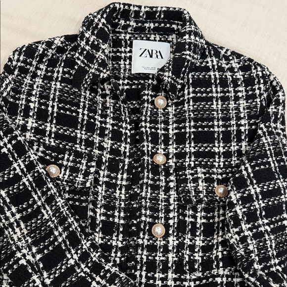 Zara Jackets & Blazers - ZARA Black & White Tweed Pearl-Button Jacket